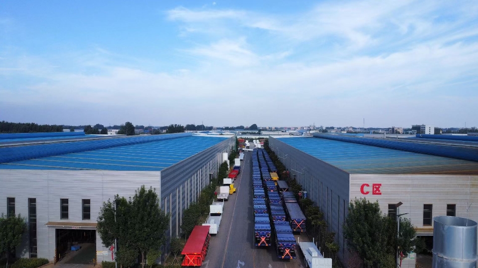 SINOHENG Trailer Factory